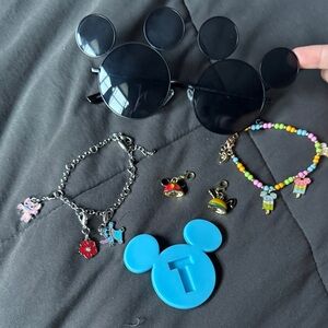 Disney Parks accesory bundle